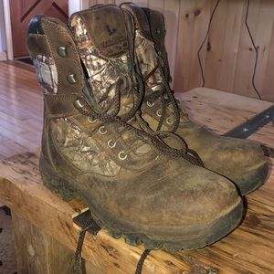 Field and stream realtree boots